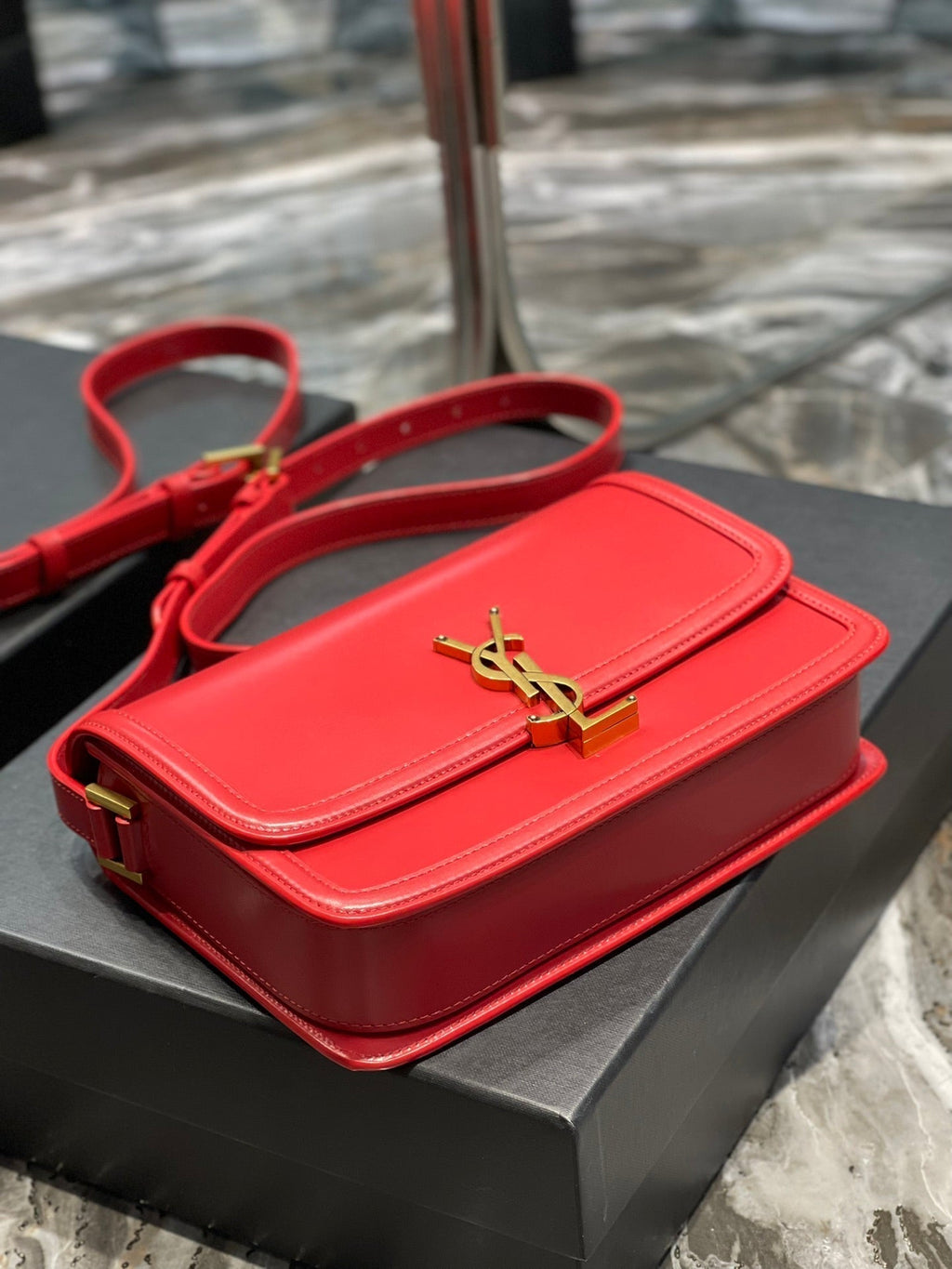 SAINT LAURENT SOLFERINO MEDIUM 23 RED CALFSKIN GOLD HARDWARE