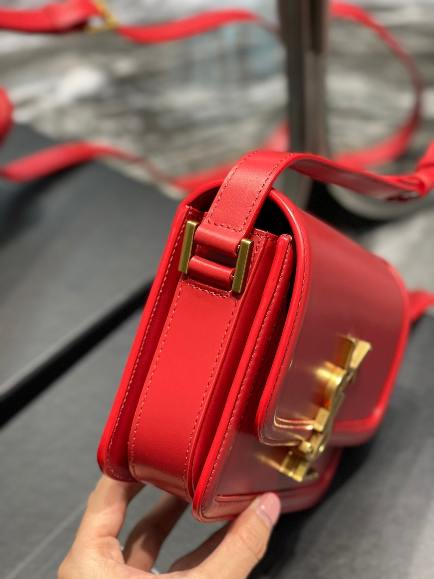 SAINT LAURENT SOLFERINO SMALL 19 RED CALFSKIN GOLD HARDWARE