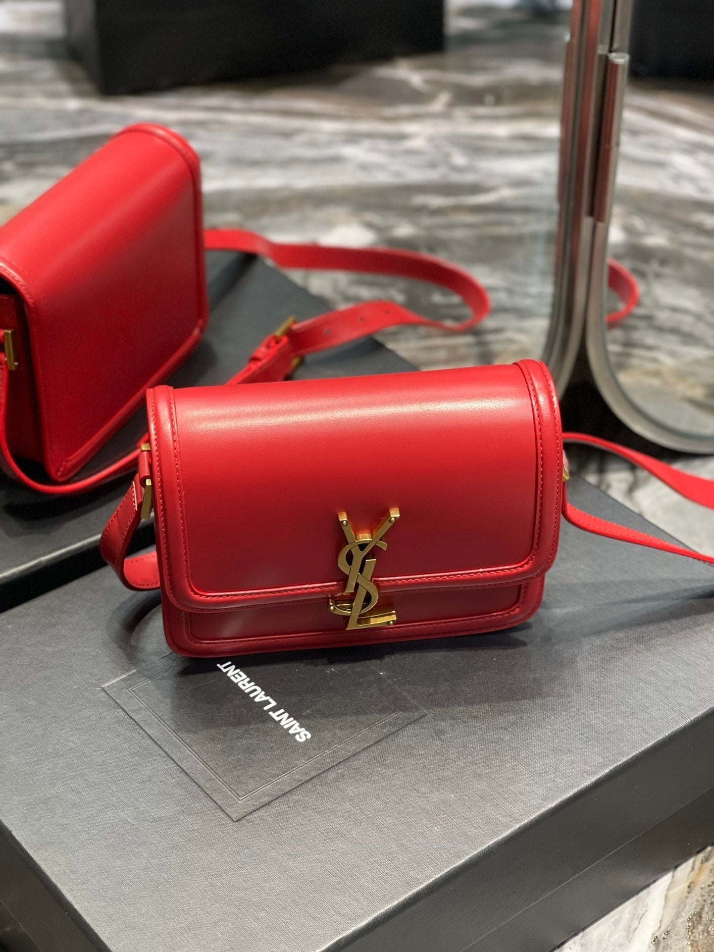 SAINT LAURENT SOLFERINO SMALL 19 RED CALFSKIN GOLD HARDWARE