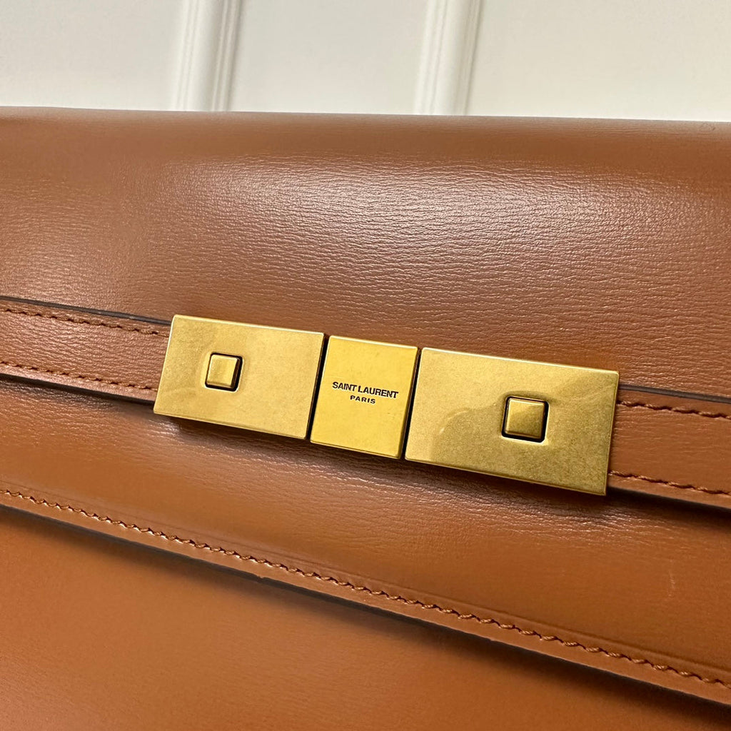 SAINT LAURENT MANHATTAN 29 TOP-HANDLE IN SMOOTH CINNAMON BROWN CALFSKIN