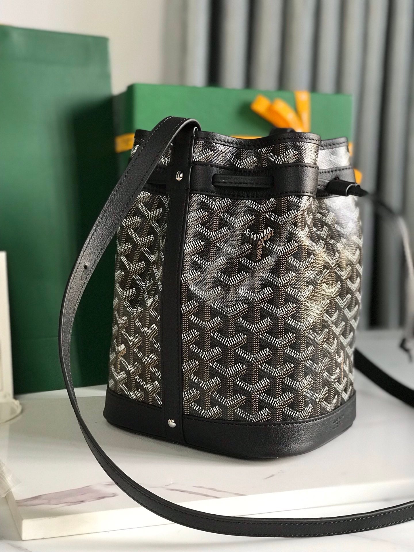 GOYARD PETIT FLOT BUCKET BAG 22 IN BLACK GOYARDINE CANVAS AND LAMBSKIN TRIM