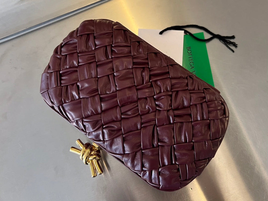 BOTTEGA VENETA KNOT 19 IN BAROLO LAMBSKIN