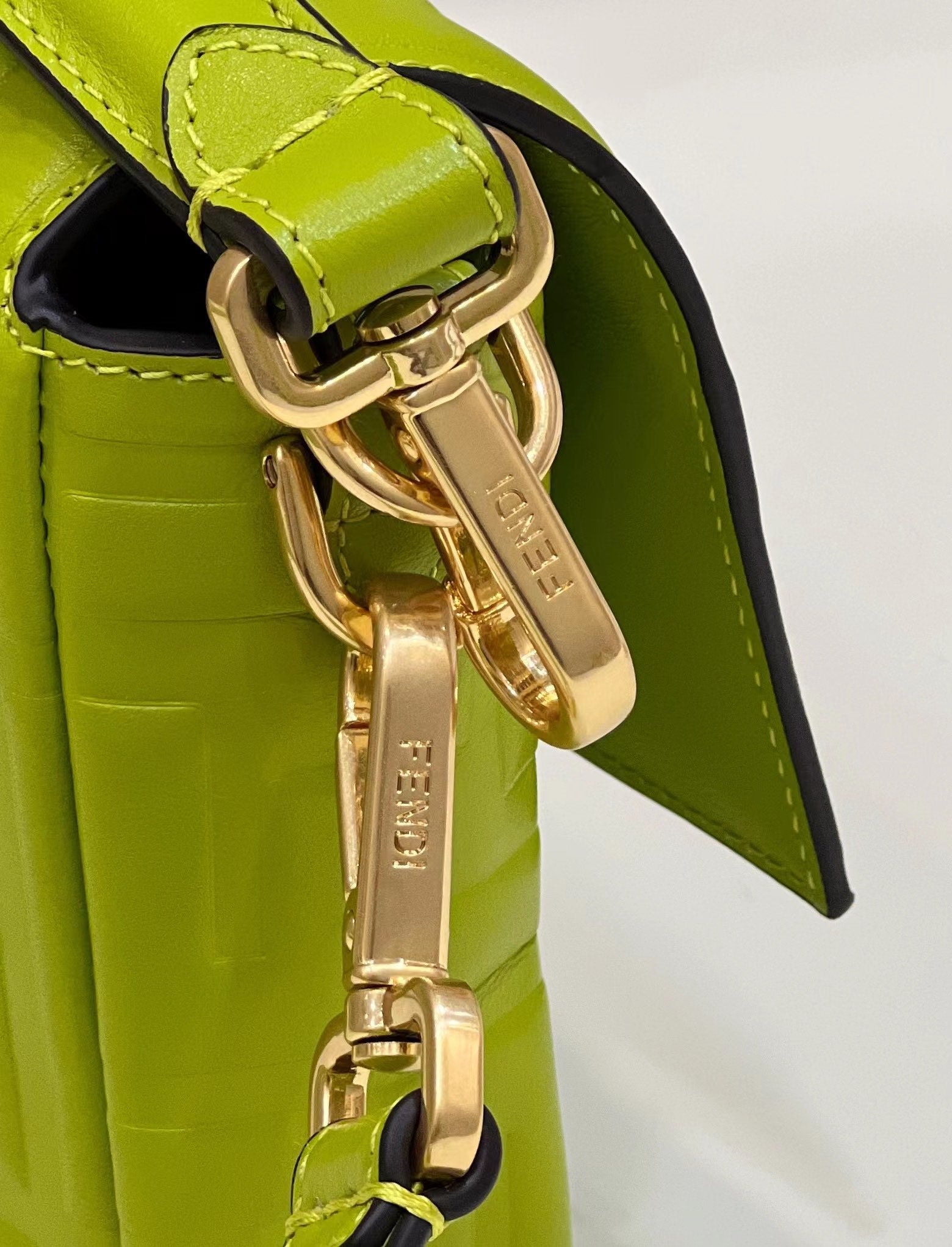 FENDI BAGUETTE WITH FF MOTIF 27 IN LIMERICK SOFT LAMBSKIN GOLD HARDWARE