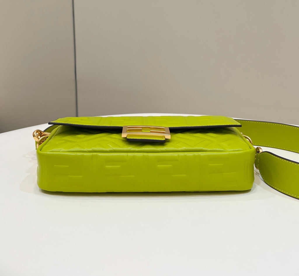 FENDI BAGUETTE WITH FF MOTIF 27 IN LIMERICK SOFT LAMBSKIN GOLD HARDWARE