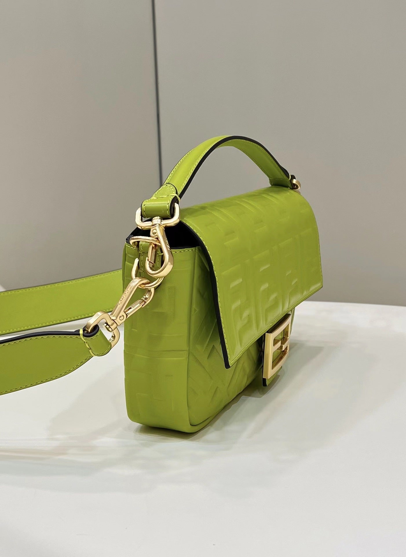 FENDI BAGUETTE WITH FF MOTIF 27 IN LIMERICK SOFT LAMBSKIN GOLD HARDWARE