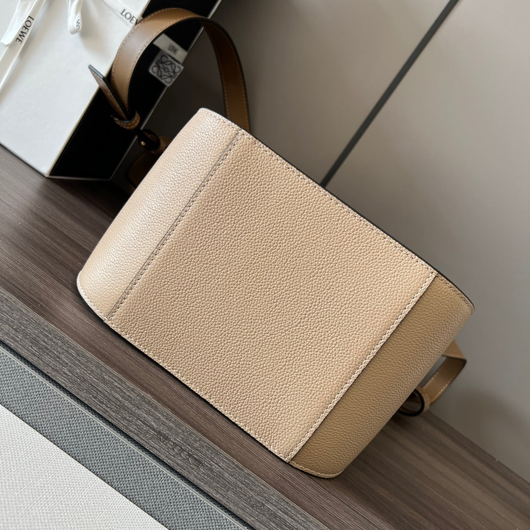 LOEWE LOE MINI 20 HAMMOCK BAG IN SAND BROWN CALFSKIN