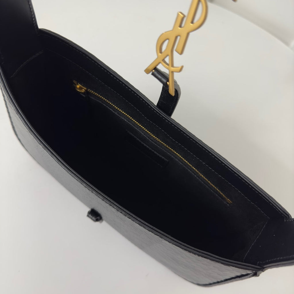 SAINT LAURENT LE 5 À 7 HANDBAG 24 IN SNAKE PATTERN BLACK CALFSKIN