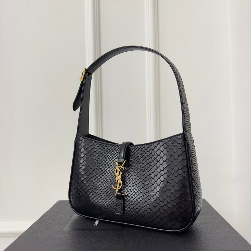 SAINT LAURENT LE 5 À 7 HANDBAG 24 IN SNAKE PATTERN BLACK CALFSKIN