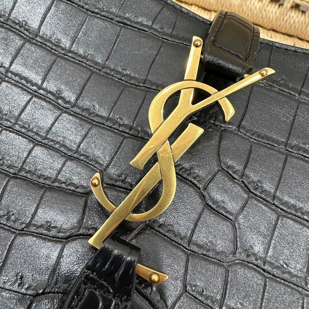 SAINT LAURENT LE 5 À 7 BAG 24 BLACK CALFSKIN HOBO