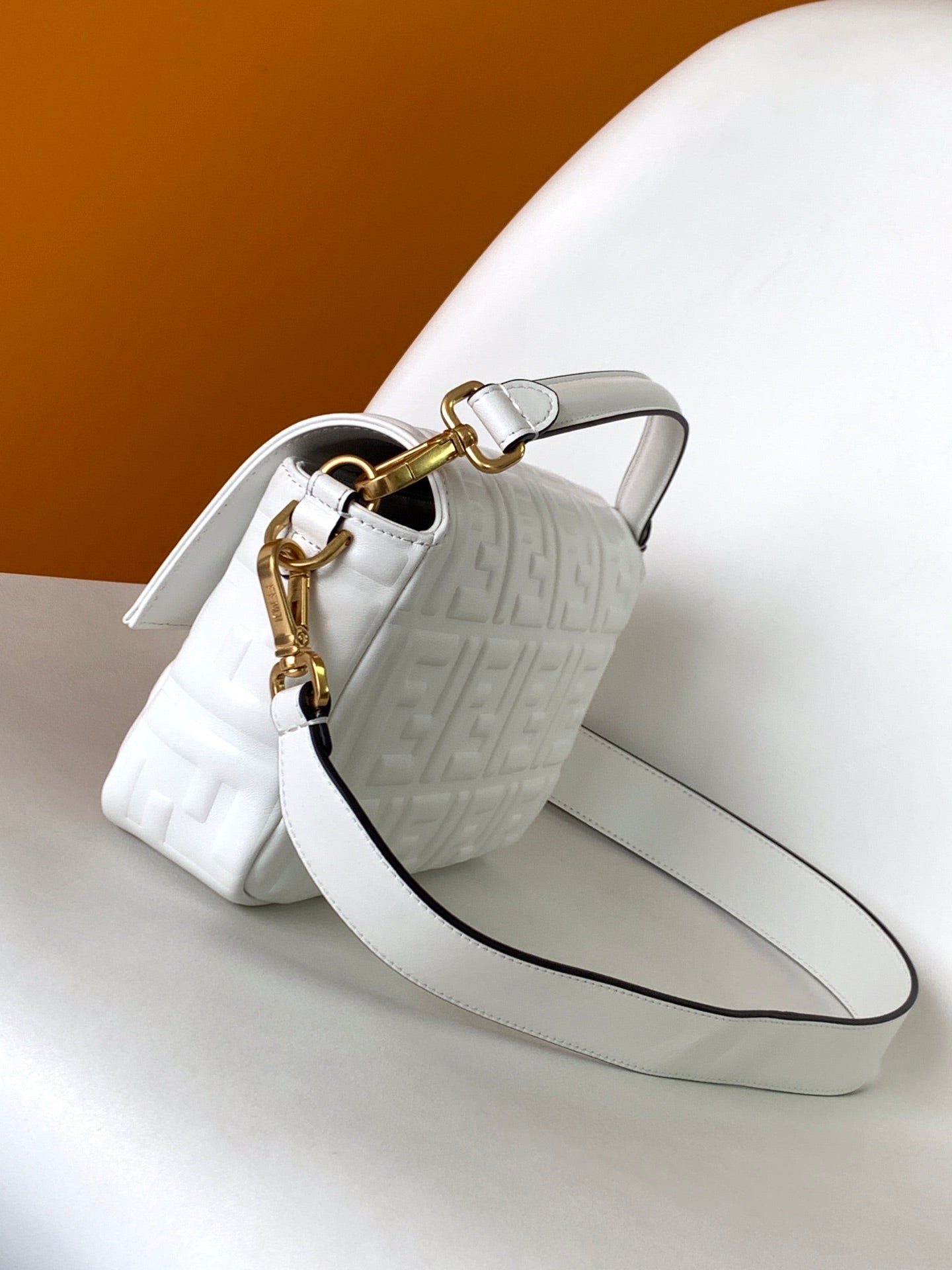 FENDI Fend Baguette 27 Bag With FF Motif White Leather Ghw