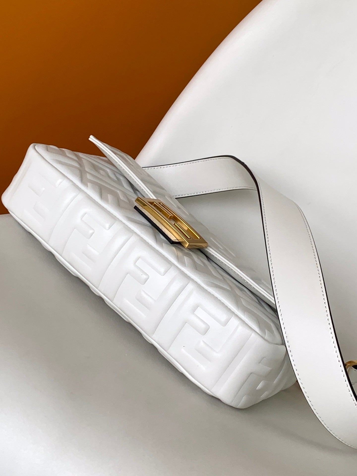 FENDI Fend Baguette 27 Bag With FF Motif White Leather Ghw