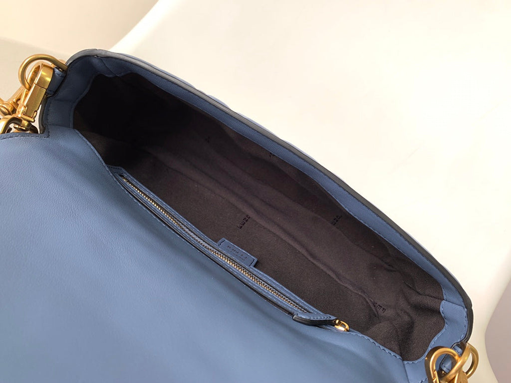 FENDI Fend Baguette 27 Bag With FF Motif Blue Leather Ghw