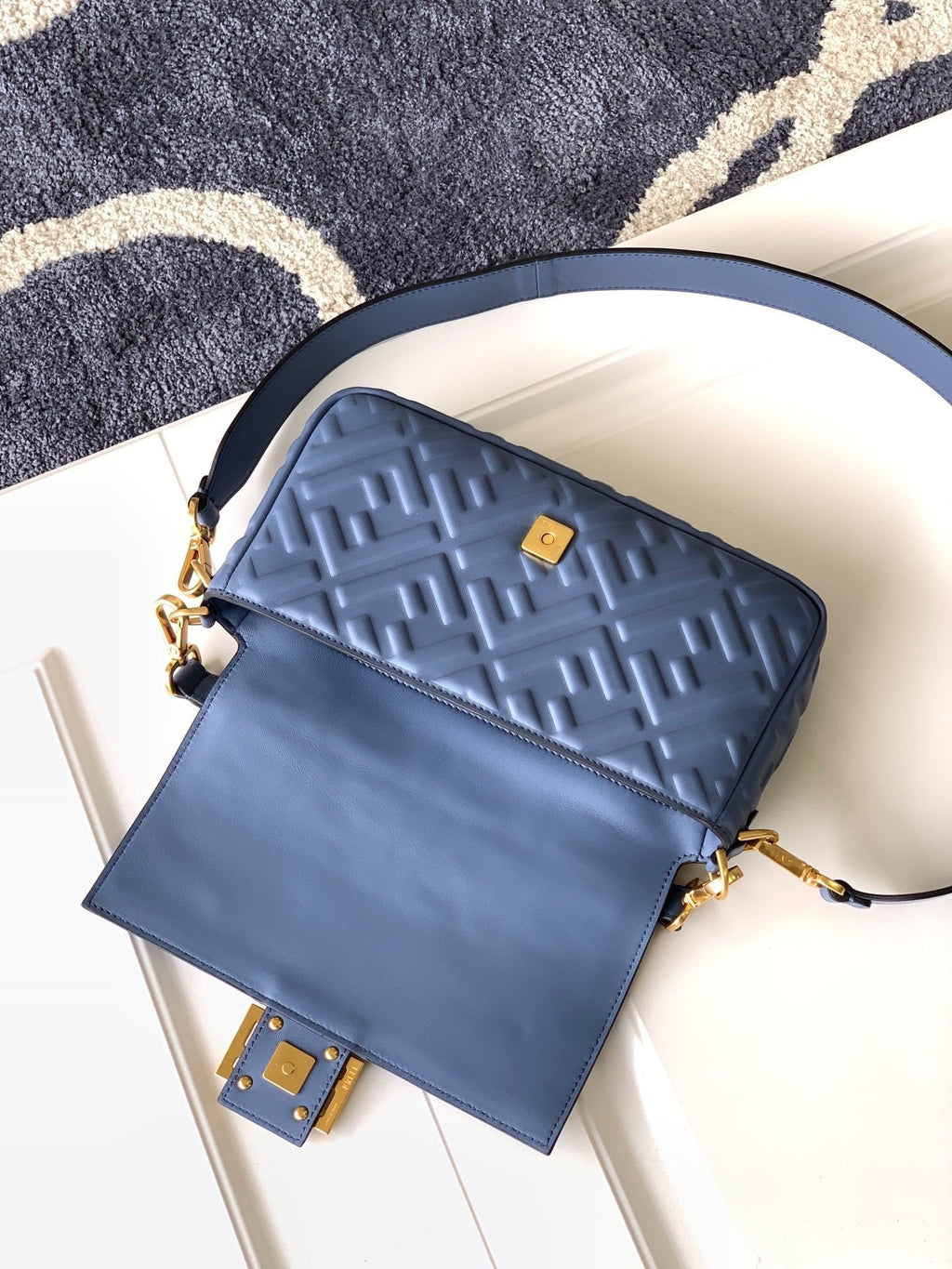 FENDI Fend Baguette 27 Bag With FF Motif Blue Leather Ghw