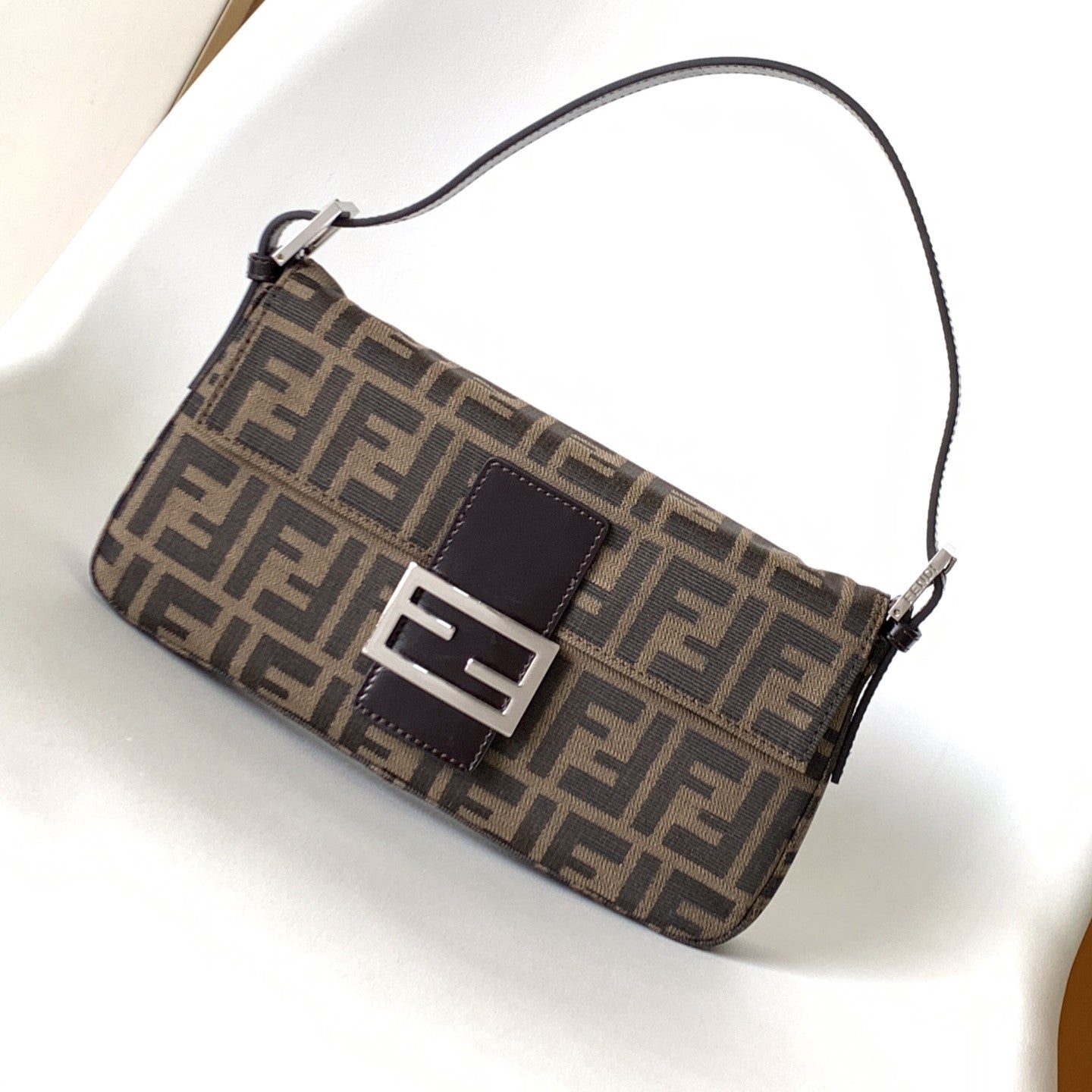 FENDI Fend Baguette 27 Shoulder Bag Brown FF Jacquard Fabric Bag Shw