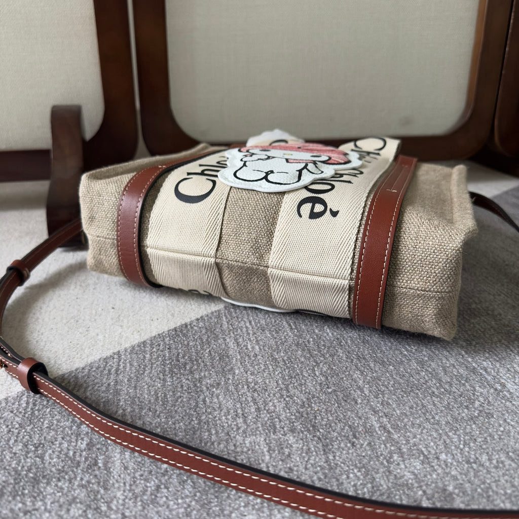 CHLOE MY MELODY SMALL WOODY TOTE BAG 26.5 IN NATURAL FIBERS BEIGE WEBBING BROWN CALFSKIN