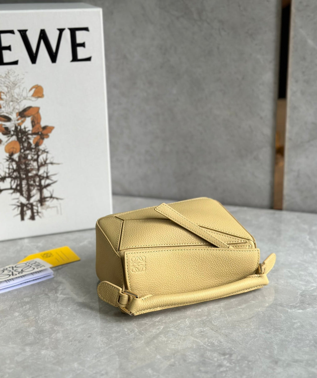 LOEWE LOE MINI 18 PUZZLE BAG IN YELLOW CREAM CALFSKIN