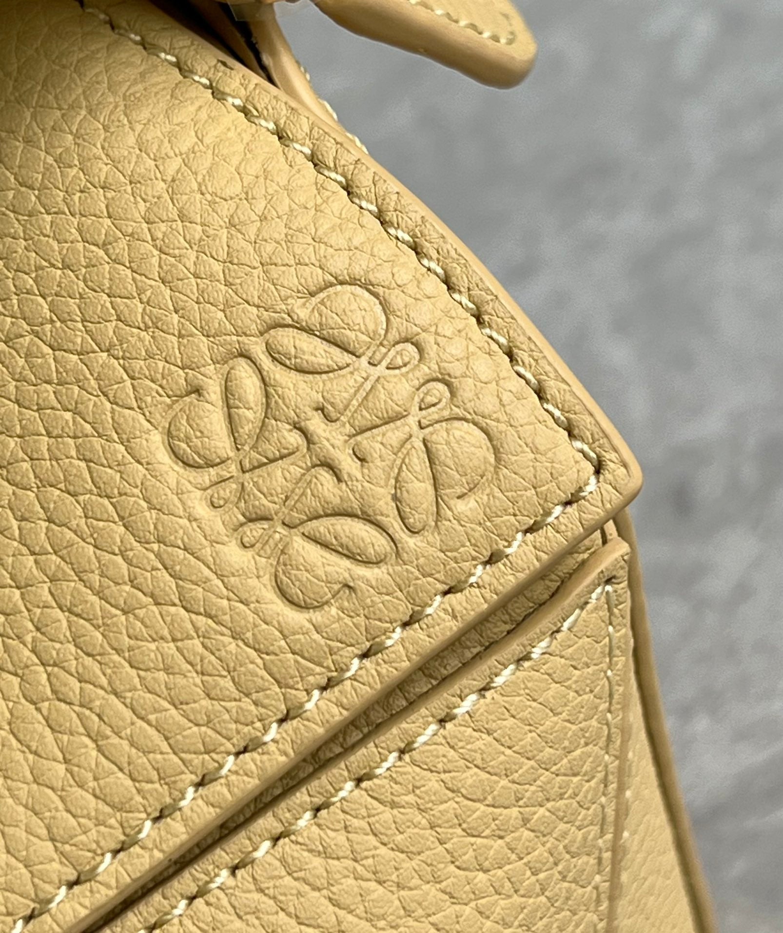 LOEWE LOE MINI 18 PUZZLE BAG IN YELLOW CREAM CALFSKIN