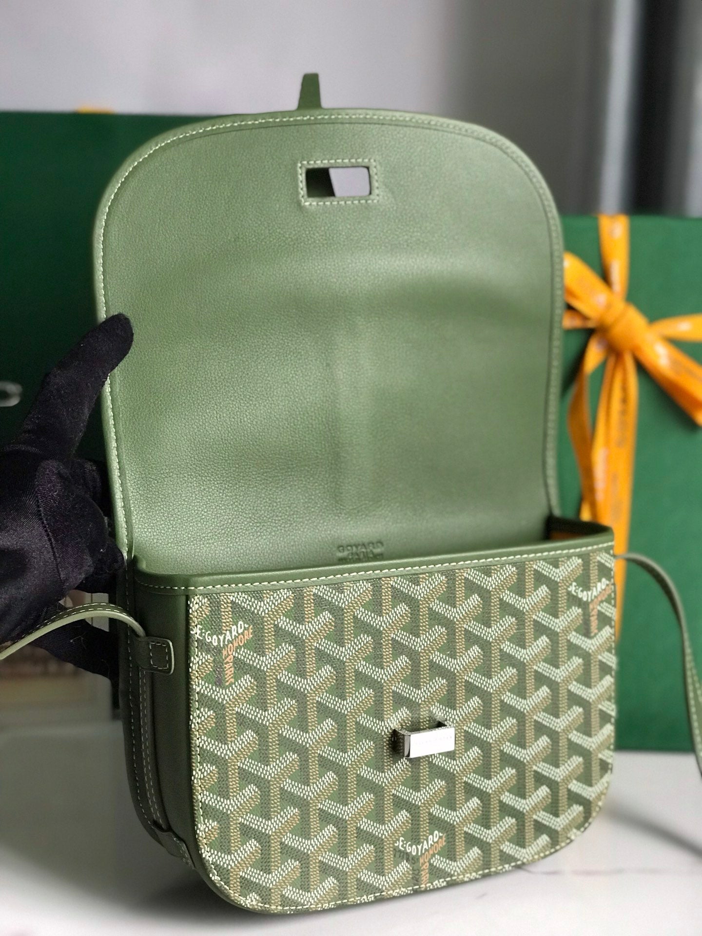 GOYARD BELVEDERE MM BAG 21 IN GREEN GOYARDINE CANVAS AND CALFSKIN