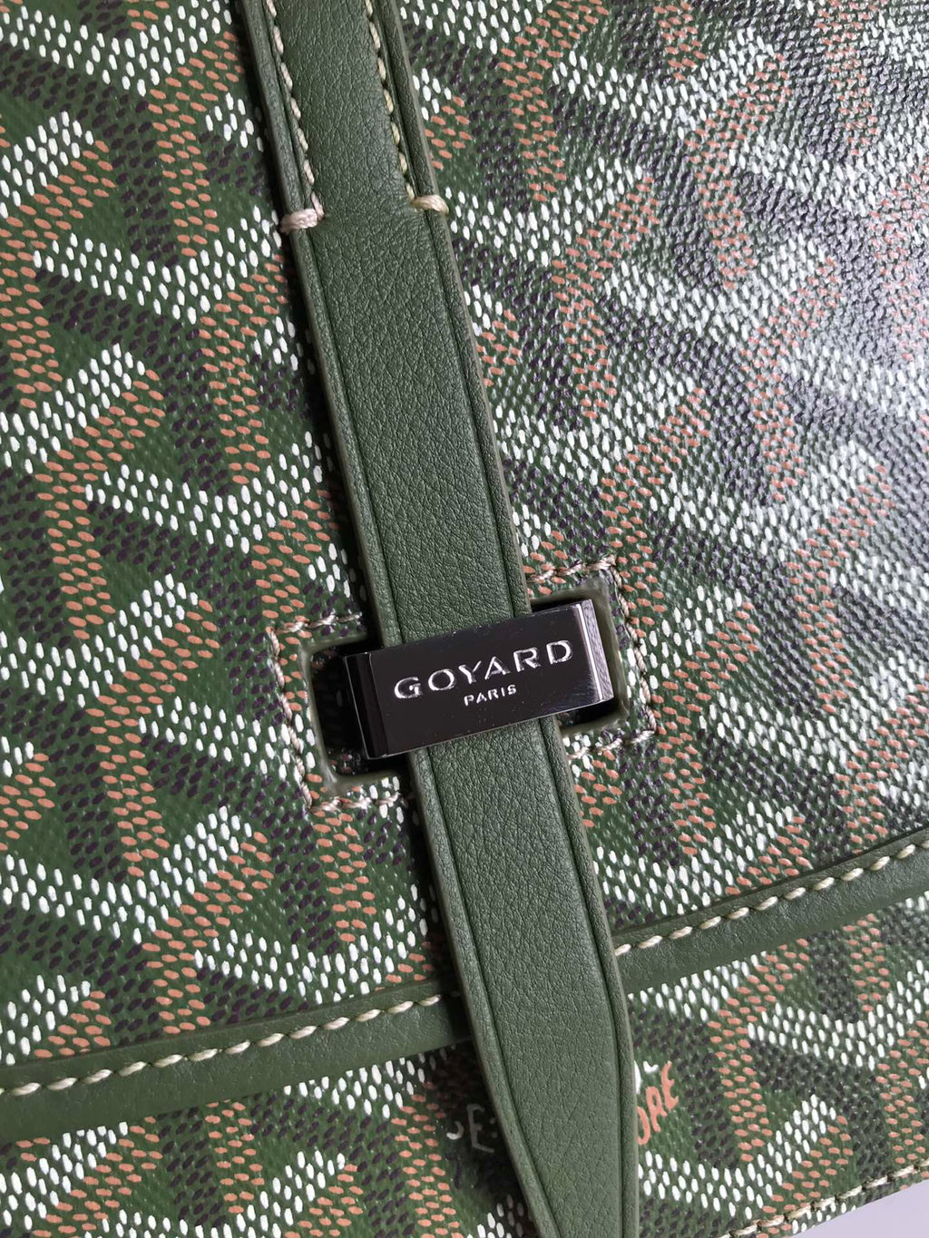 GOYARD BELVEDERE MM BAG 21 IN GREEN GOYARDINE CANVAS AND CALFSKIN