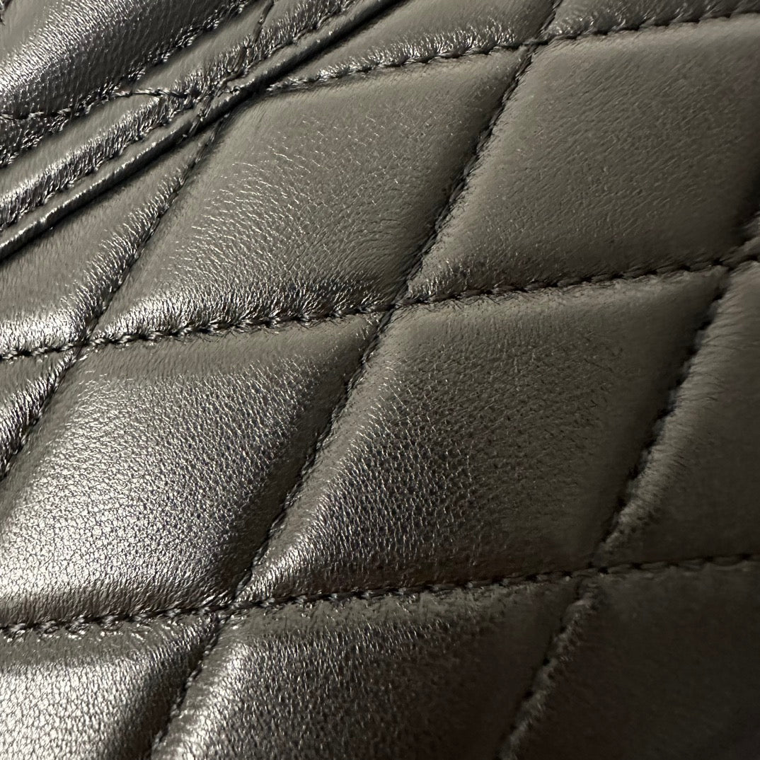 SAINT LAURENT JUNE 19 BLACK QUILTED LAMBSKIN WITH SILVER LOGO BOX BAG