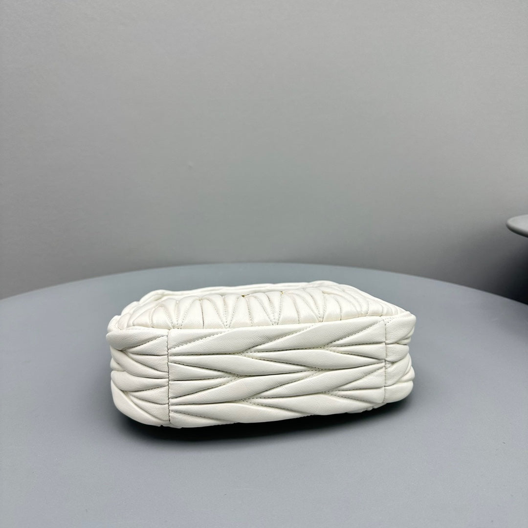 MIU MIU MINI HOBO 20 BAG IN WHITE SHEEPSKIN