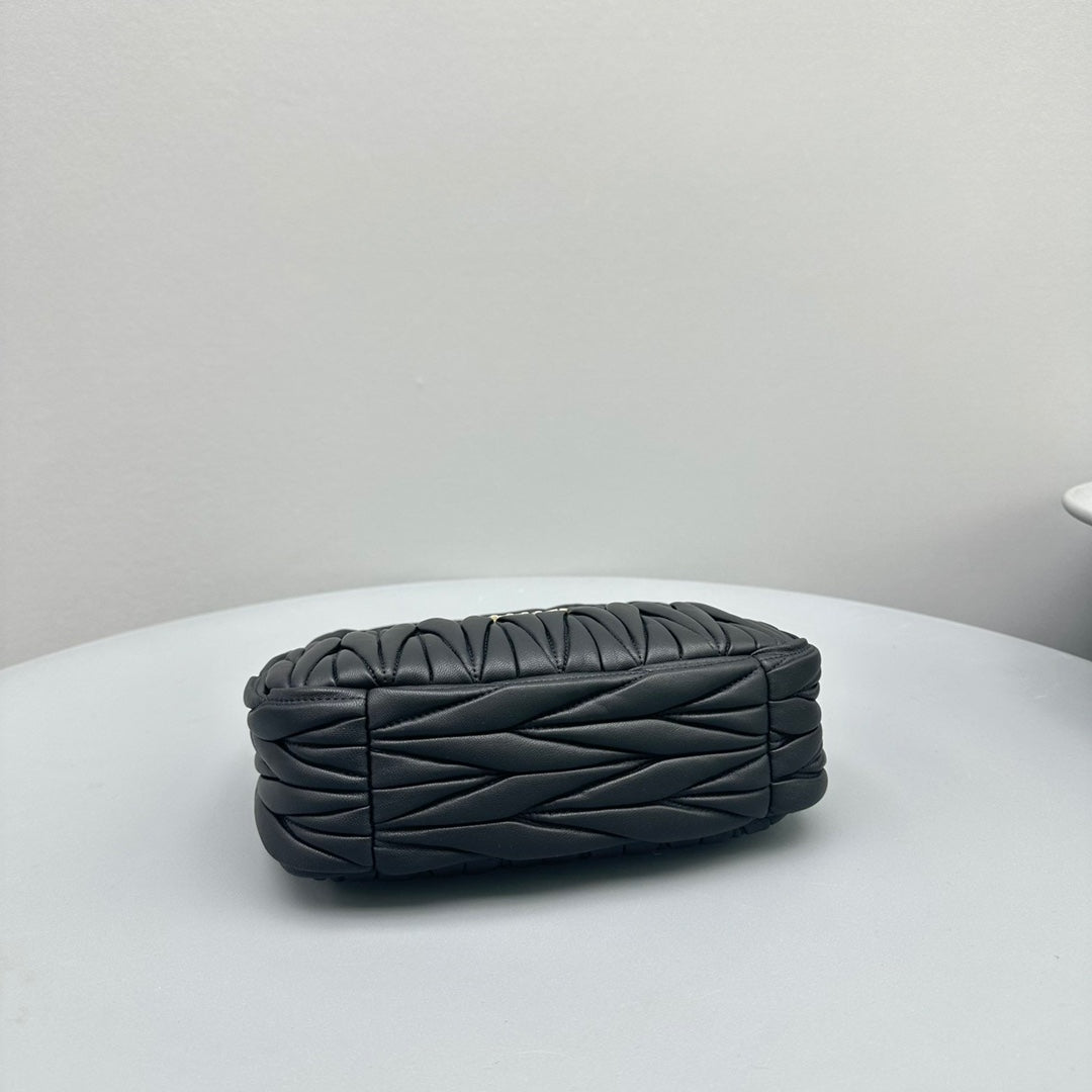 MIU MIU MINI HOBO 20 BAG IN BLACK SHEEPSKIN