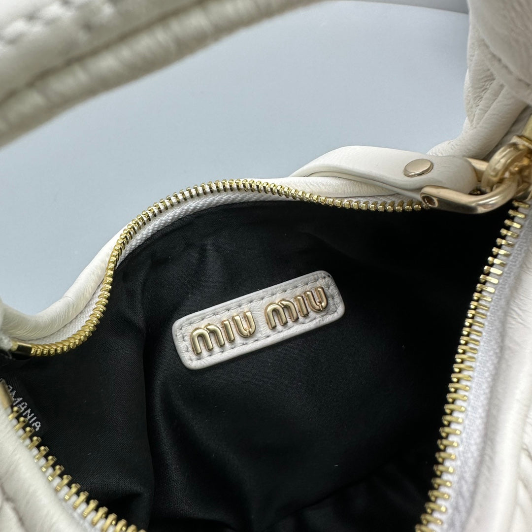 MIU MIU MINI HOBO 17 BAG IN WHITE SHEEPSKIN