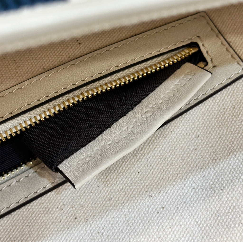 FENDI BAGUETTE CANVAS 27 BAG WHITE STRAP WITH MULTICOLOUR EMBROIDERY GOLD HARDWARE