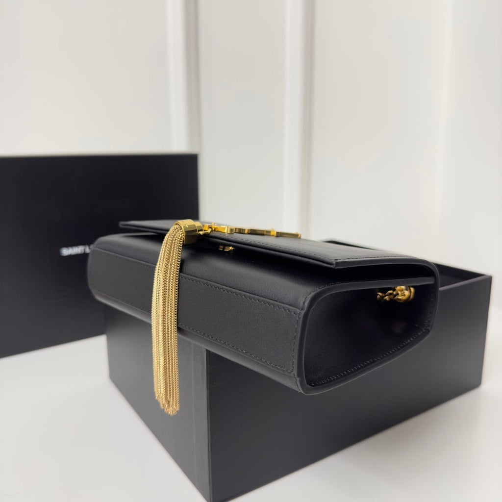 SAINT LAURENT KATE TASSEL 20 BLACK CALFSKIN WITH GOLD LOGO