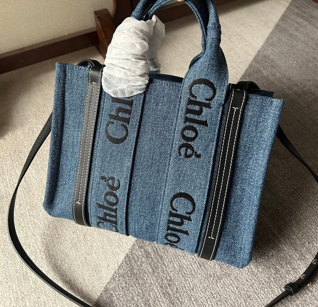 CHLOE SMALL WOODY TOTE BAG 26.5 IN BLUE DENIM BLACK CALFSKIN