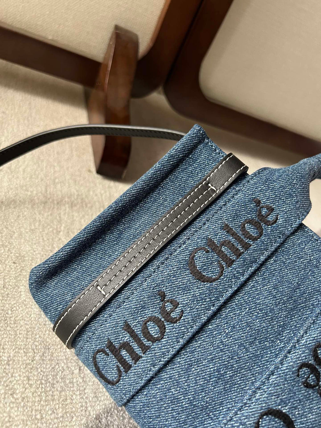 CHLOE MINI WOODY TOTE BAG 20 IN BLUE DENIM BLACK CALFSKIN