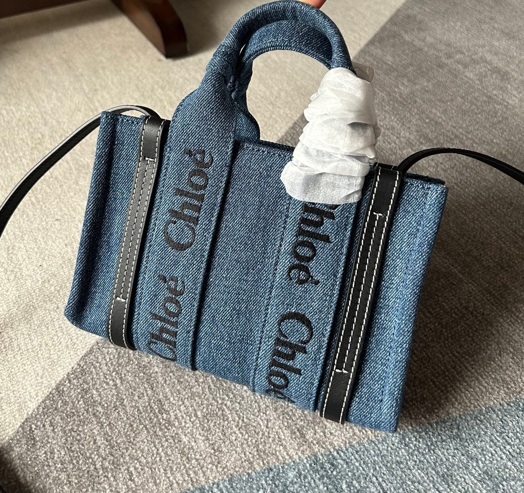 CHLOE MINI WOODY TOTE BAG 20 IN BLUE DENIM BLACK CALFSKIN