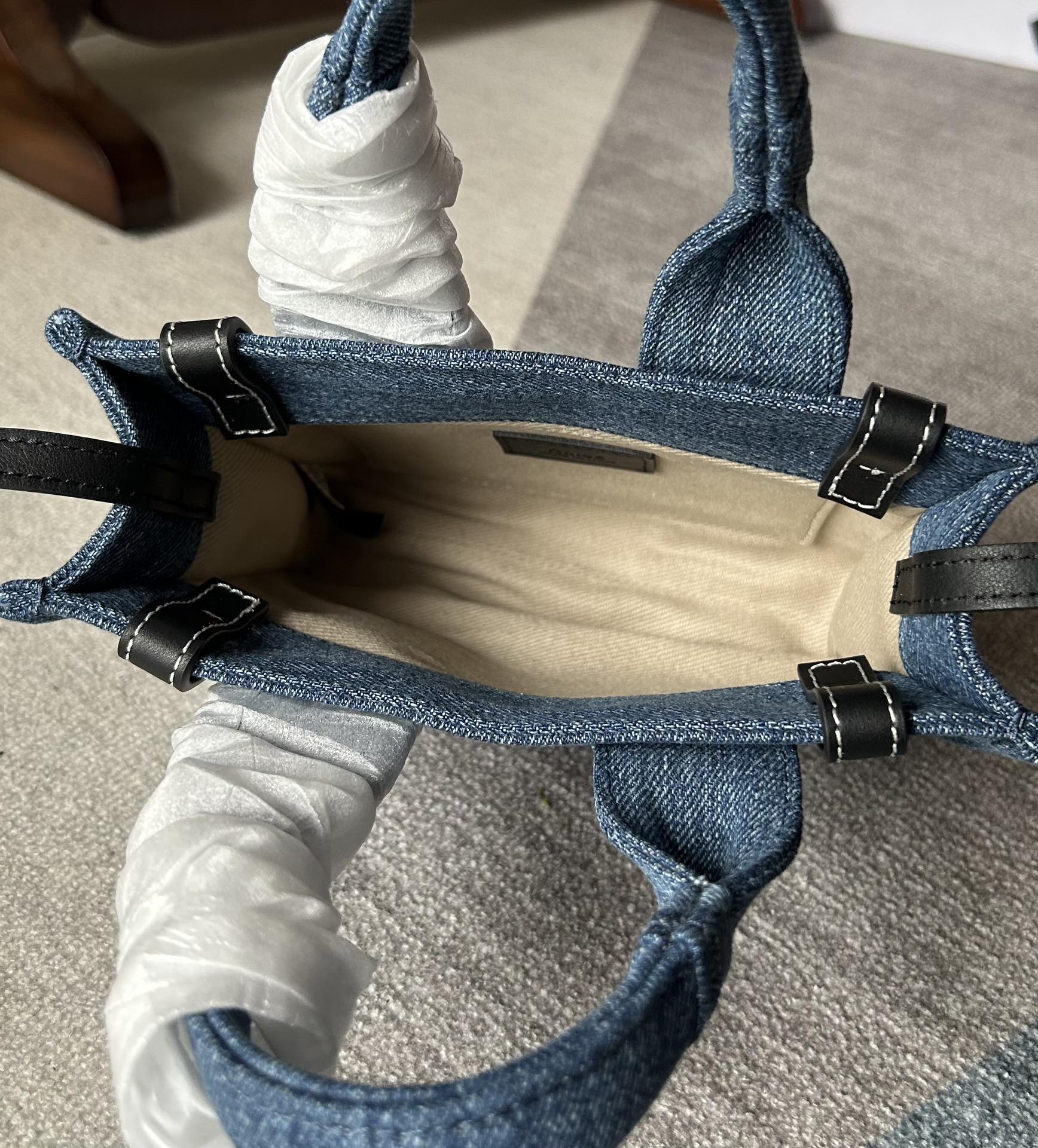 CHLOE MINI WOODY TOTE BAG 20 IN BLUE DENIM BLACK CALFSKIN