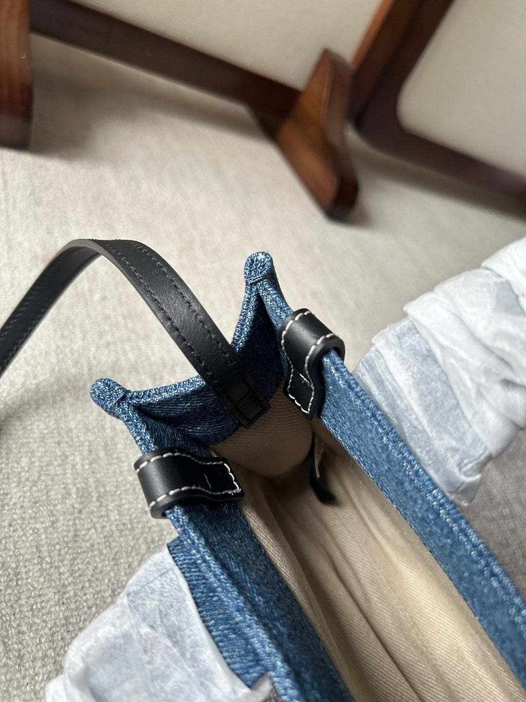 CHLOE MINI WOODY TOTE BAG 20 IN BLUE DENIM BLACK CALFSKIN
