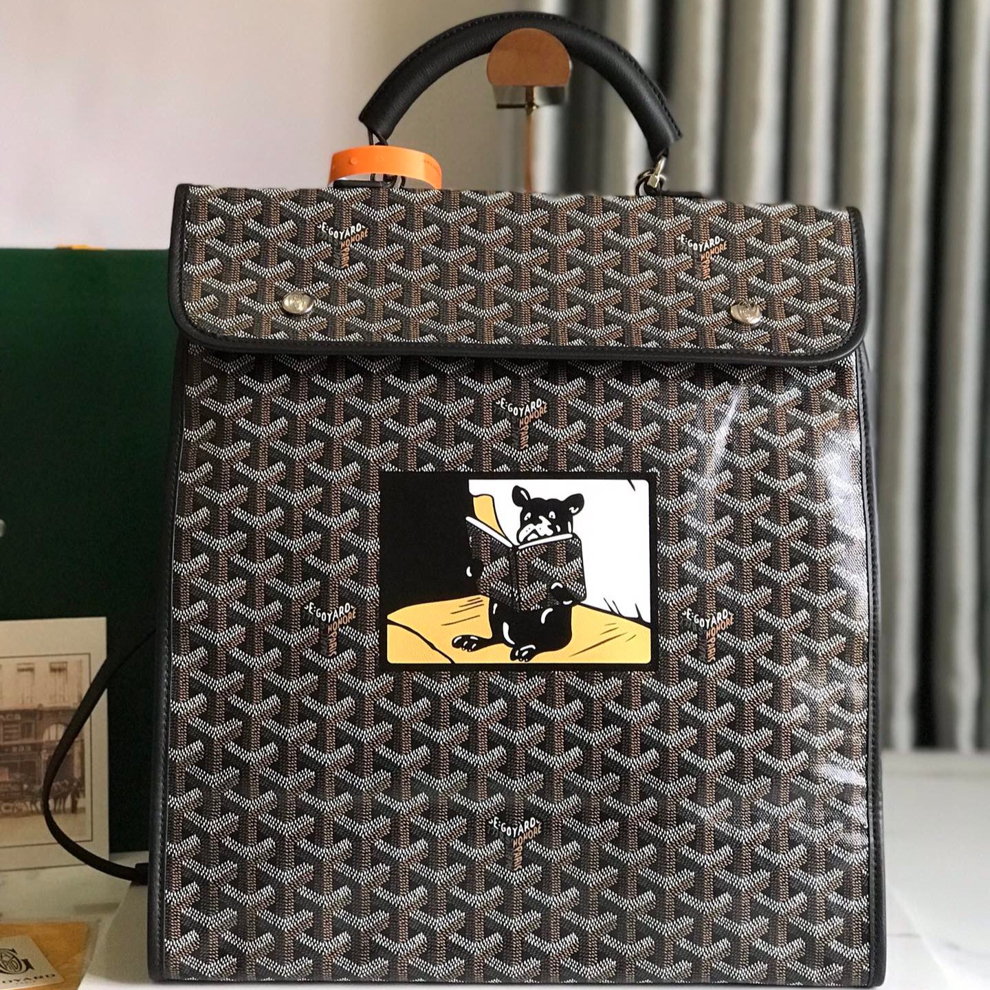 GOYARD SAINT LÉGER BACKPACK 35 IN BROWN MIX BALCK GOYARDINE CANVAS AND CALFSKIN WITH CARTOON PATCH