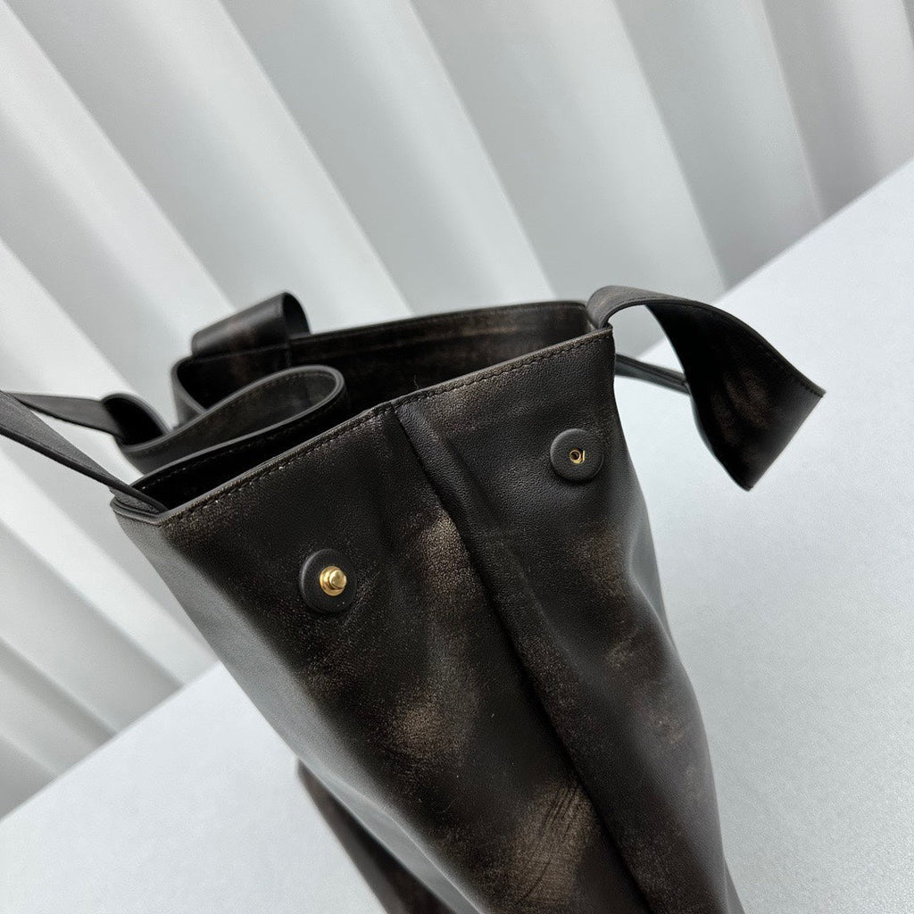 MIU MIU HOBO BAG 39 IN BLACK OMBRE CALFSKIN