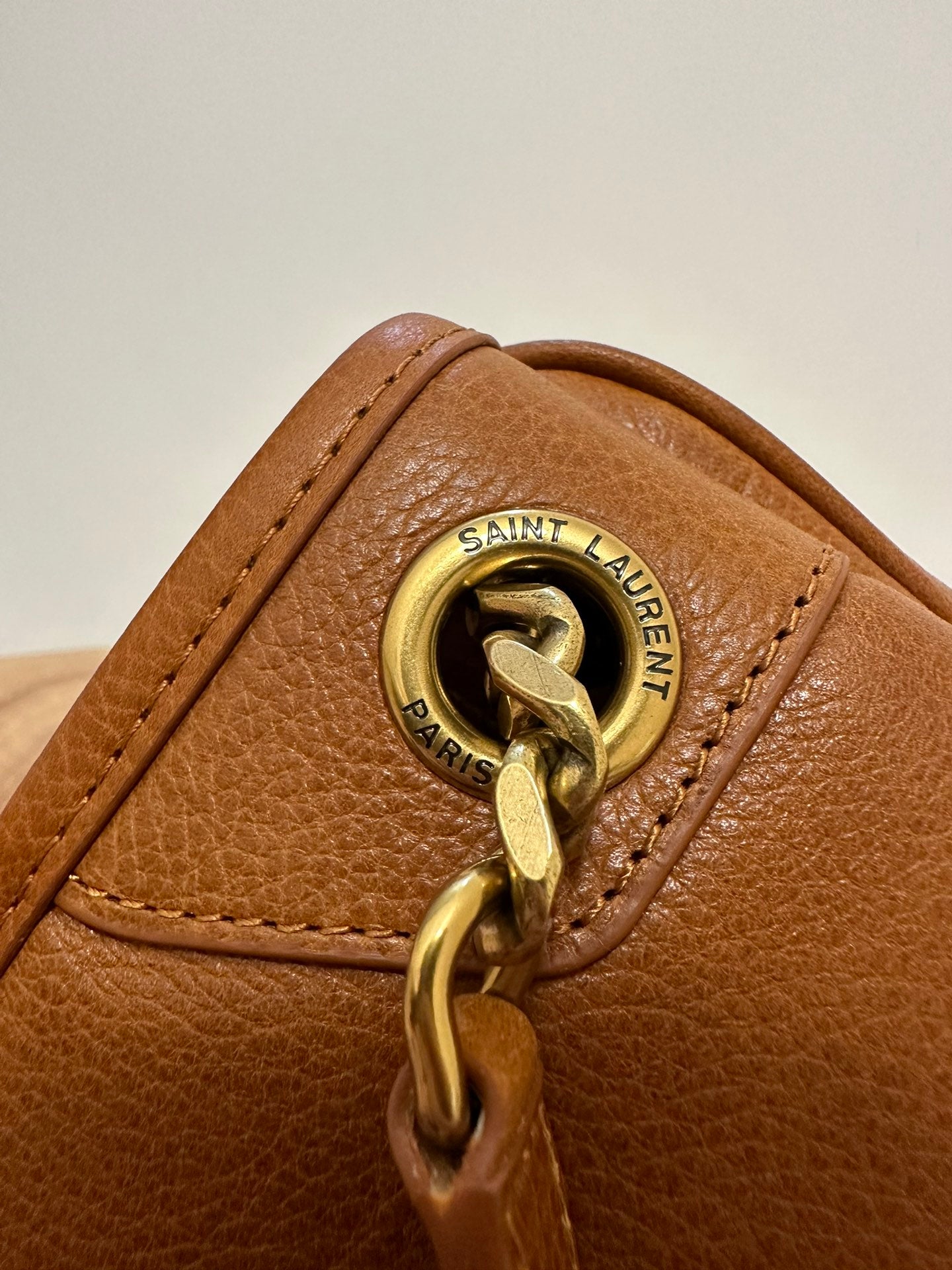 SAINT LAURENT NIKI MEDIUM 26 LAMBSKIN CINNAMON BROWN