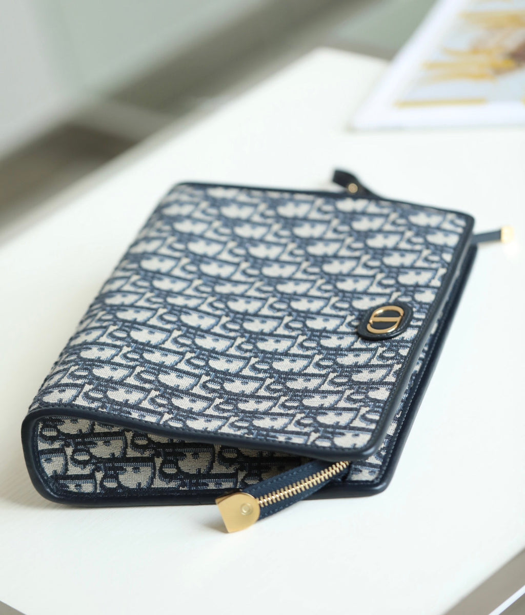 DIOR BOOK TOTE 26 IN BLACK OBLIQUE JACQUARD