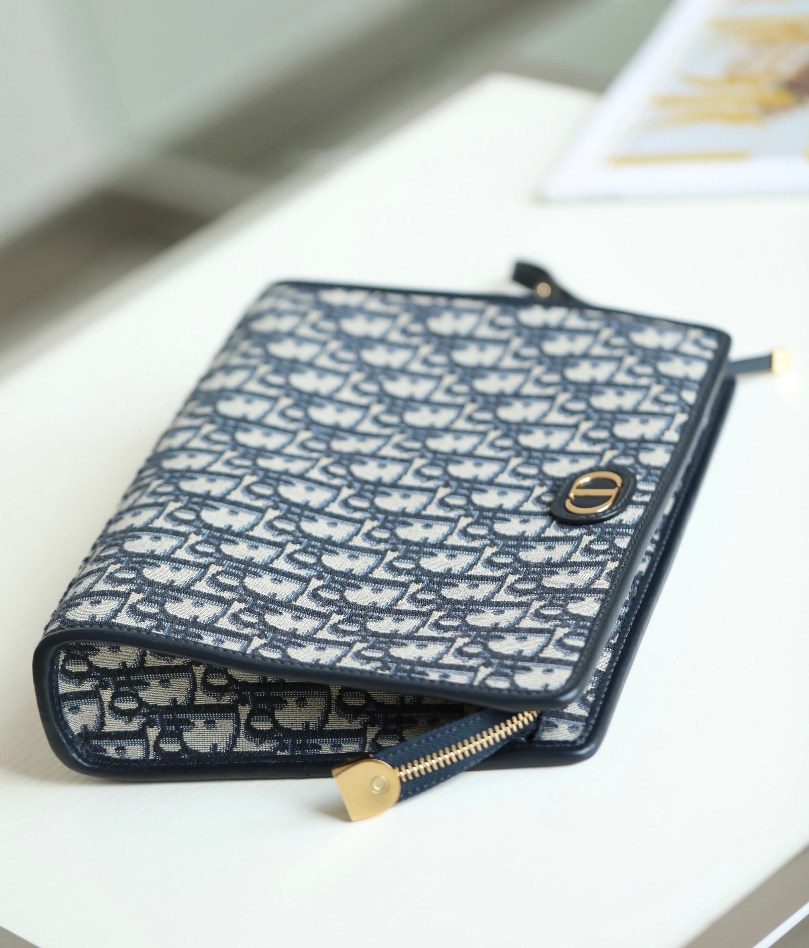 DIOR BOOK TOTE 26 IN BLACK OBLIQUE JACQUARD