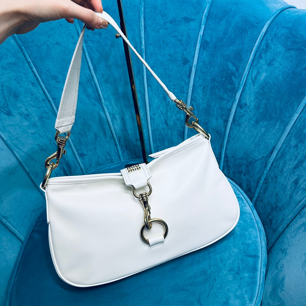 MIU MIU SHOULDER BAG 33 IN WHITE CALFSKIN GOLD HARDWARE