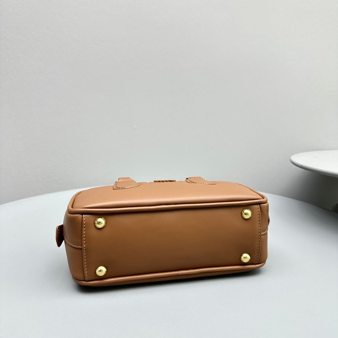 MIU MIU ARCADIE SMALL 22 BAG IN CINNAMON BROWN CALFSKIN