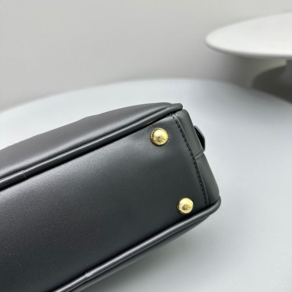 MIU MIU ARCADIE SMALL 22 BAG IN BLACK CALFSKIN
