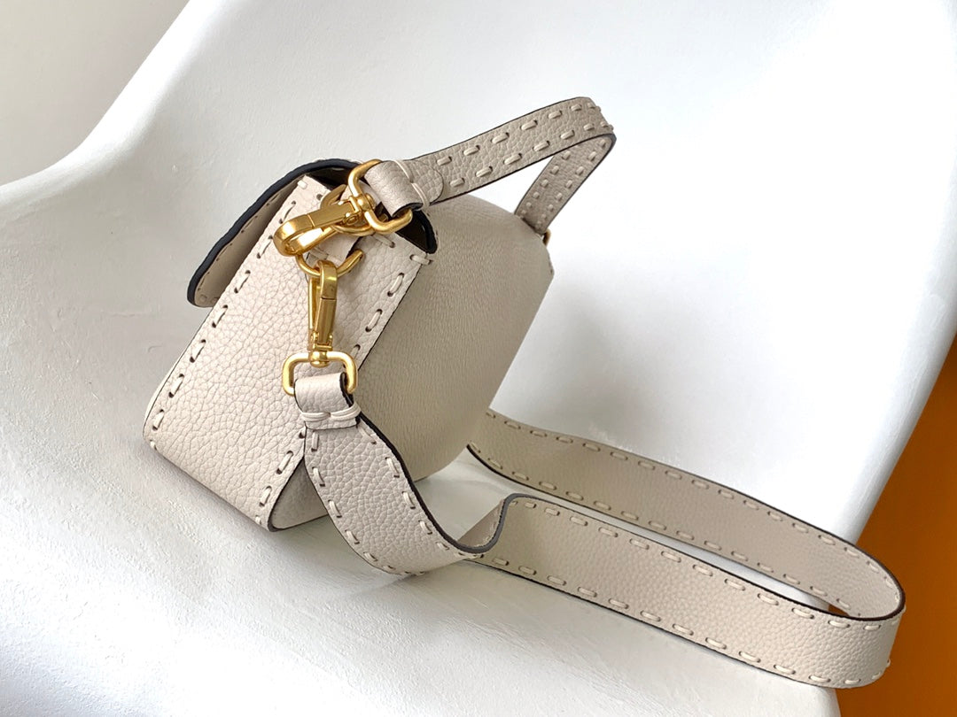 FENDI Fend Baguette 27 Bag Beige Calfskin Ghw
