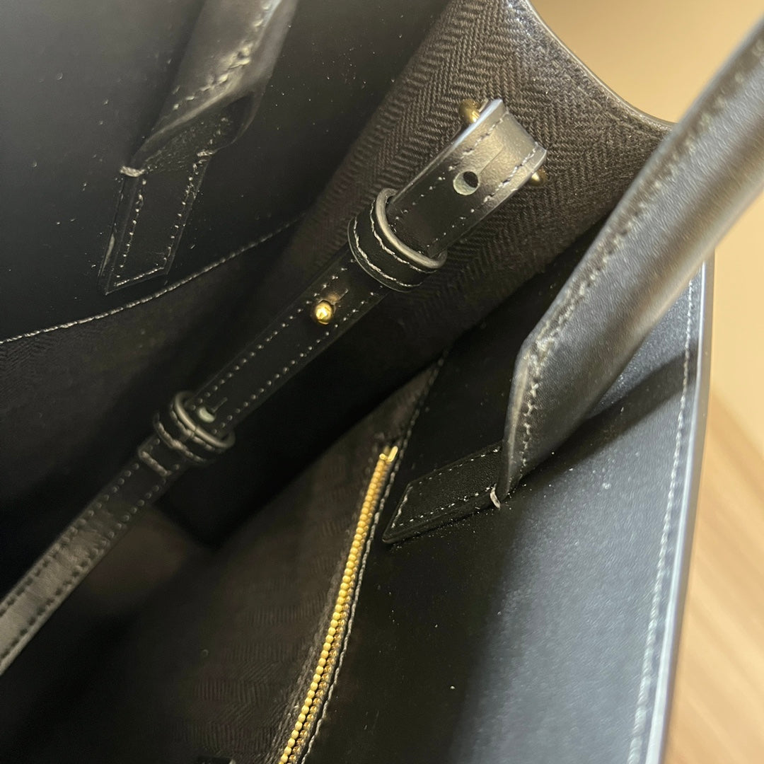 LOEWE STANDARD A4 TOTE BAG IN BLACK CALFSKIN