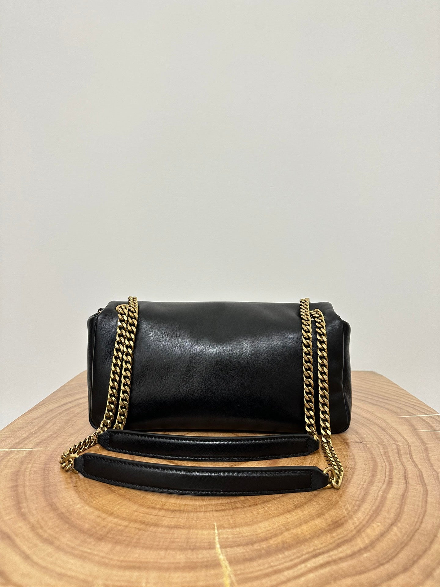 SAINT LAURENT CALYPSO 26 BLACK LAMBSKIN CHAIN BAG