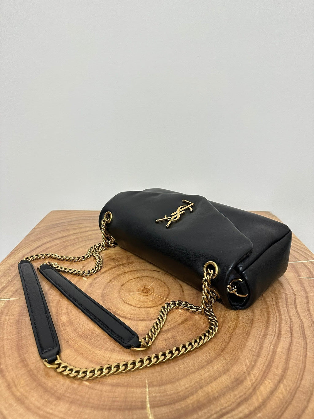 SAINT LAURENT CALYPSO 26 BLACK LAMBSKIN CHAIN BAG