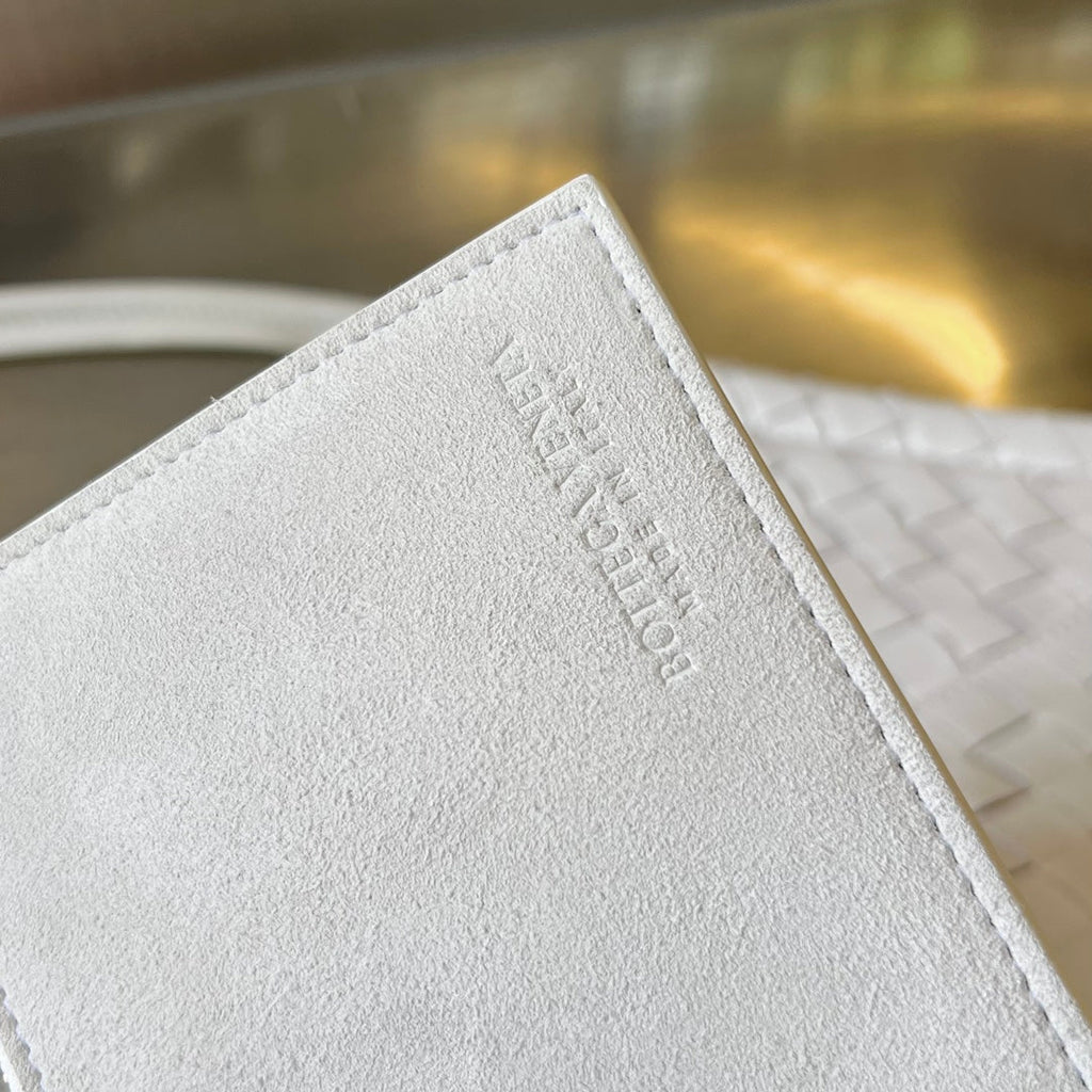 BOTTEGA VENETA MINI SOLSTICE 30 WHITE LAMBSKIN