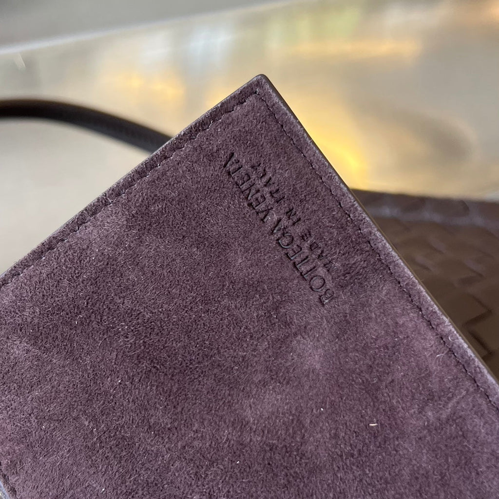BOTTEGA VENETA MINI SOLSTICE 30 CHOCOLATE LAMBSKIN
