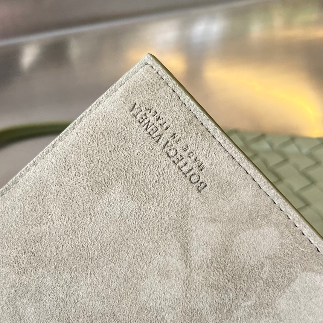 BOTTEGA VENETA MINI SOLSTICE 30 SARDINE GREY LAMBSKIN