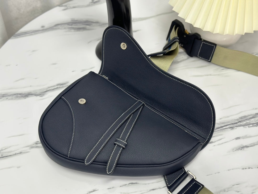 DIOR SADDLE 28 BAG IN BLACK LAMBSKIN